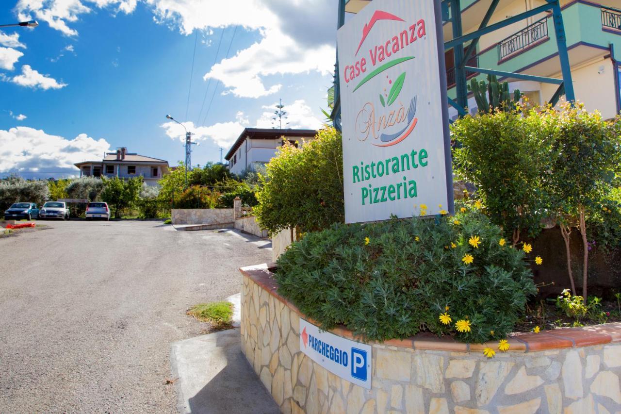 Appartamenti Anza Capo d'Orlando Luaran gambar